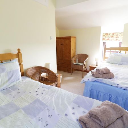 Snowdon View Villa Holyhead Eksteriør bilde